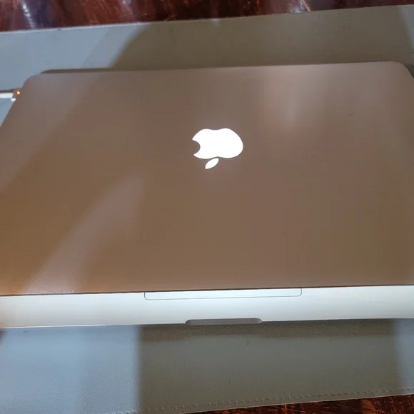 Fast Powerful 15inch Retina Core i7 16gb Ram 512gb Macbook Pro